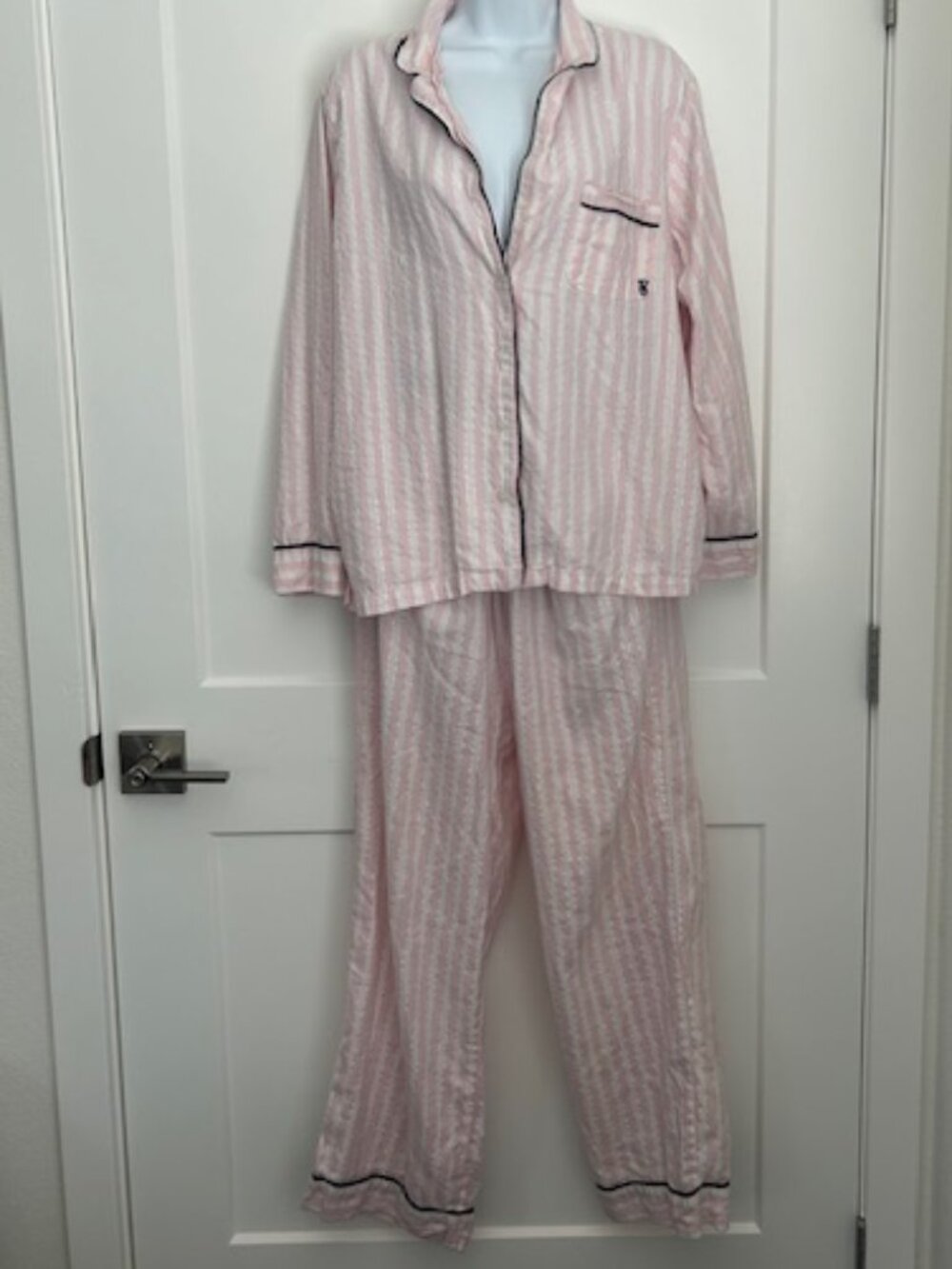 Victoria Secret long pajama set Medium